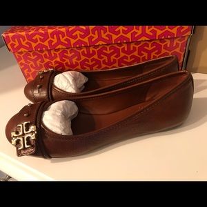 Brand New Tory Burch Leather Flats Size 6